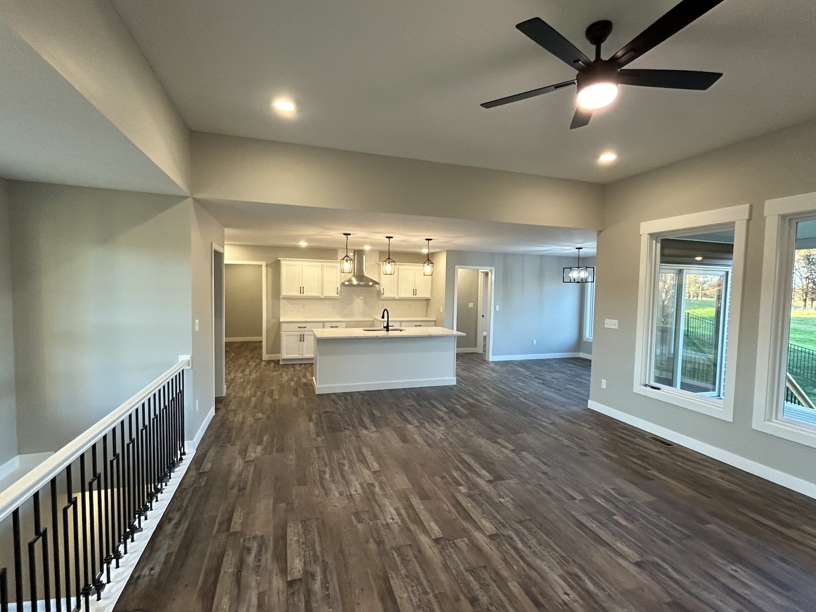 Modern Custom home building services on golf course in the midwest in Fox Hollow Subdivision in Boonville, Missouri 
