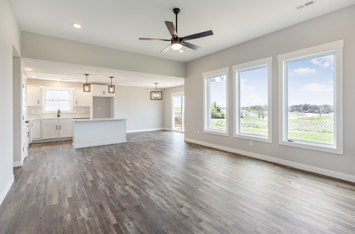 3 bed 2 bath custom home built by thurman construction company in central MO