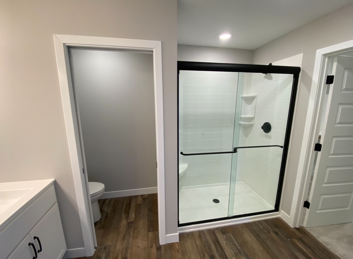3 bed 2 bath custom home built by thurman construction company in central MO