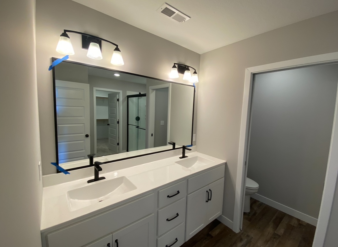 3 bed 2 bath custom home built by thurman construction company in central MO